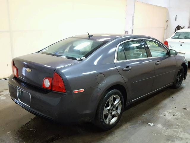 1G1ZC5EB8AF224713 - 2010 CHEVROLET MALIBU 1LT ნაცრისფერი ფოტო 4