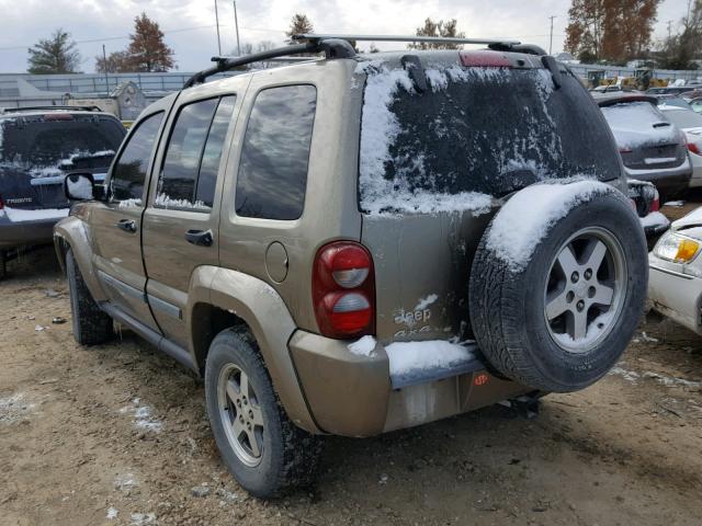 1J4GL38K95W666706 - 2005 JEEP LIBERTY RE TAN photo 3