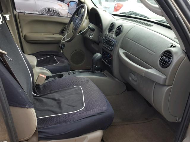 1J4GL38K95W666706 - 2005 JEEP LIBERTY RE TAN photo 5