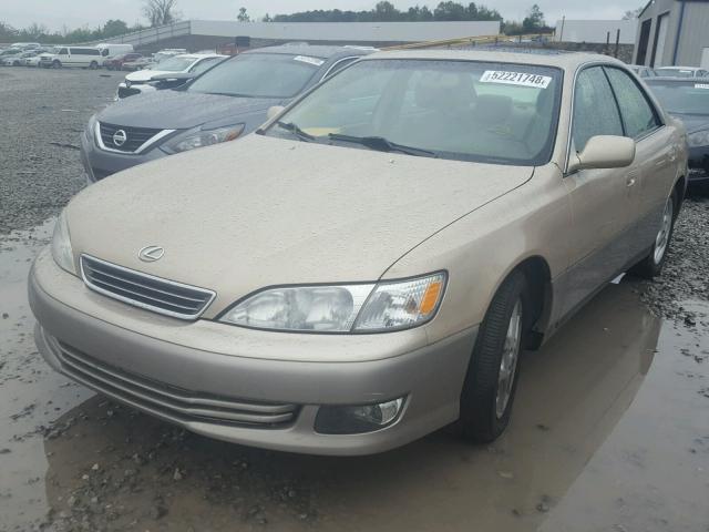 JT8BF28G910329431 - 2001 LEXUS ES 300 GOLD photo 2