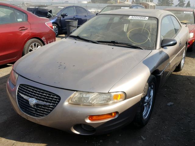 4C3AU52N5WE118459 - 1998 CHRYSLER SEBRING LX GOLD photo 2