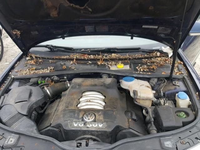 WVWYU63B35E129111 - 2005 VOLKSWAGEN PASSAT GLX ლურჯი ფოტო 7