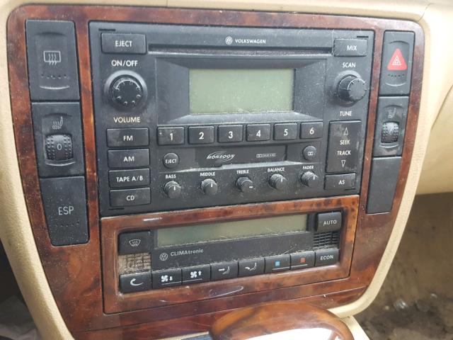 WVWYU63B35E129111 - 2005 VOLKSWAGEN PASSAT GLX ლურჯი ფოტო 9