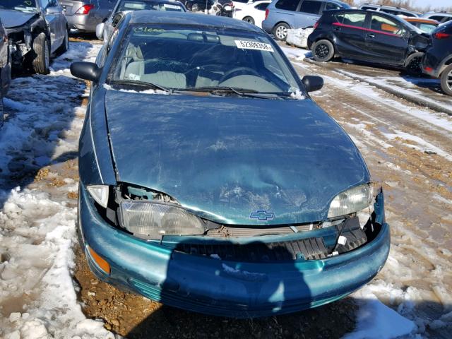 1G1JC1244W7146685 - 1998 CHEVROLET CAVALIER B GREEN photo 9