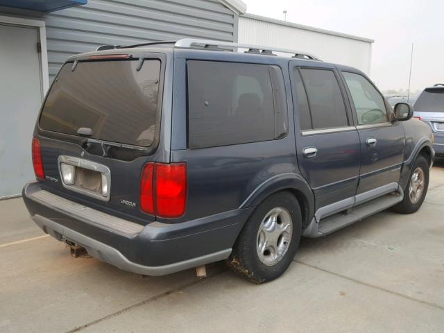 5LMPU28L2XLJ10174 - 1999 LINCOLN NAVIGATOR Көк фото 4