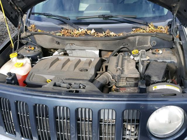 1J8FF48W77D330920 - 2007 JEEP PATRIOT LI BLUE photo 7