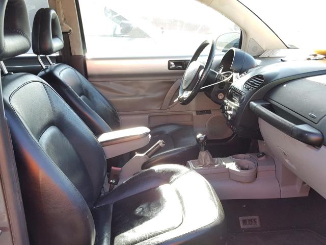 3VWDD21C22M415036 - 2002 VOLKSWAGEN NEW BEETLE 蓝色 照片 5