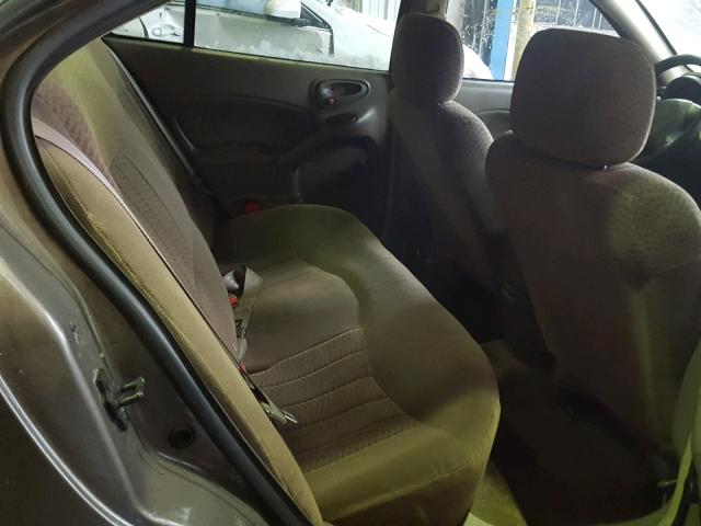 1G2NE52F42C158871 - 2002 PONTIAC GRAND AM S 棕色 照片 6