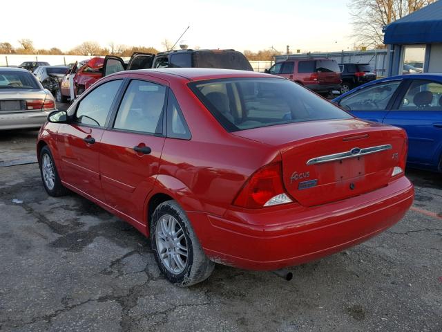 1FAFP3837YW246046 - 2000 FORD FOCUS ZTS RED photo 3