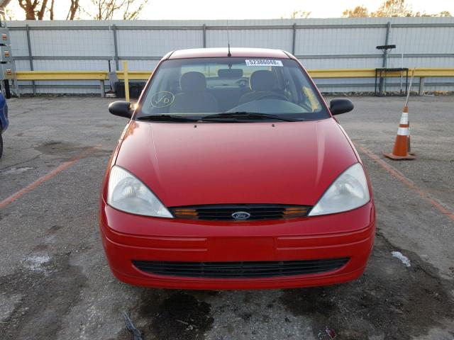 1FAFP3837YW246046 - 2000 FORD FOCUS ZTS RED photo 9