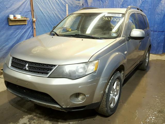 JA4MT31X17Z011000 - 2007 MITSUBISHI OUTLANDER GOLD photo 2