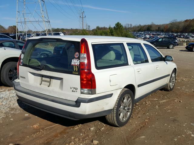 YV1SW58D322238891 - 2002 VOLVO V70 2.4T WHITE photo 4