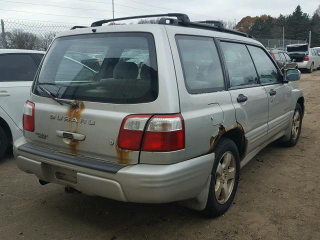 JF1SF65611H732279 - 2001 SUBARU FORESTER S 银色 照片 4
