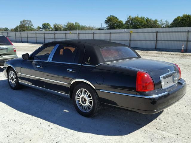 1LNHM82V47Y602387 - 2007 LINCOLN TOWN CAR S BLACK photo 3