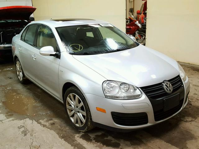 3VWRA7AJ9AM056762 - 2010 VOLKSWAGEN JETTA WOLF SILVER photo 1