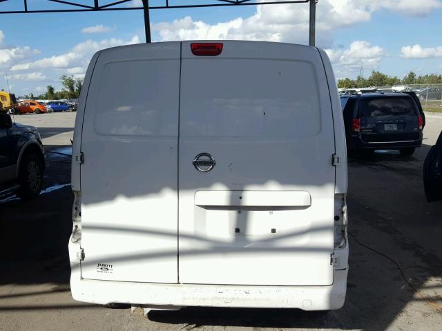 3N6CM0KN0EK695751 - 2014 NISSAN NV 200 WHITE photo 9