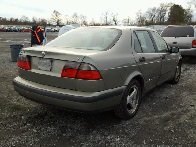 YS3ED45EXX3030341 - 1999 SAAB 9-5 GREEN photo 4