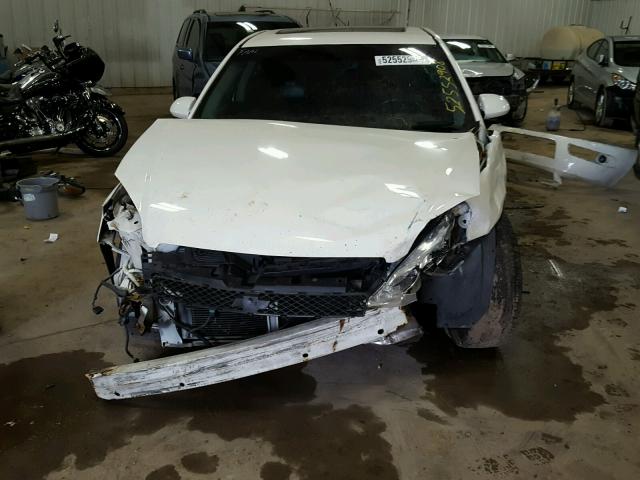 2G1WD58C779271298 - 2007 CHEVROLET IMPALA SUP WHITE photo 9