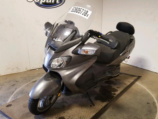 JS1CP51B582100675 - 2008 SUZUKI AN650 A GRAY photo 2