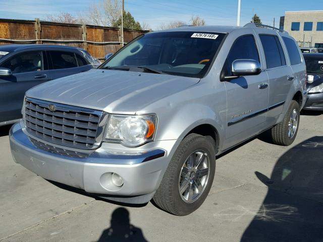 1A8HW58P49F713535 - 2009 CHRYSLER ASPEN LIMI SILVER photo 2