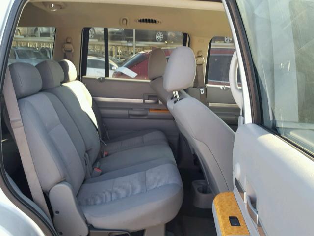 1A8HW58P49F713535 - 2009 CHRYSLER ASPEN LIMI SILVER photo 6