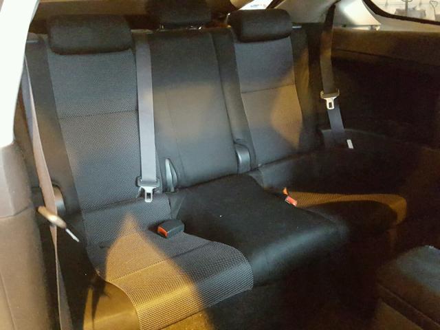 JTKDE167X80224877 - 2008 TOYOTA SCION TC WHITE photo 6