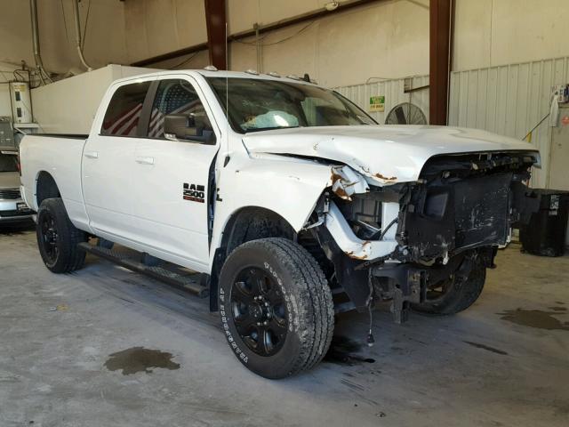 3C6UR5DL3HG764559 - 2017 RAM 2500 SLT WHITE photo 1