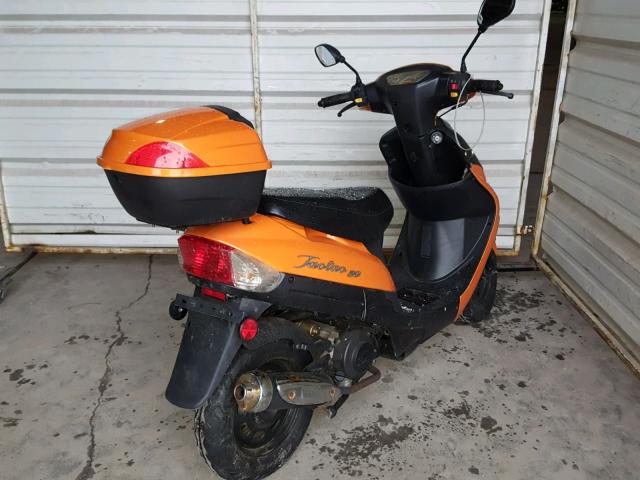 L9NTEACB7C1014043 - 2012 CHALET MOPED ORANGE photo 4