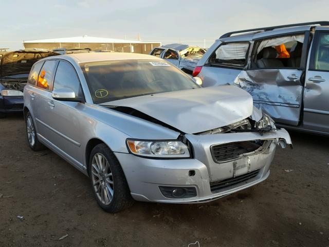 YV1382MW1A2555068 - 2010 VOLVO V50 2.4I SILVER photo 1