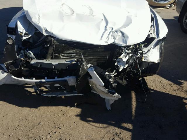 1FAHP2L87JG125510 - 2018 FORD TAURUS POL WHITE photo 9