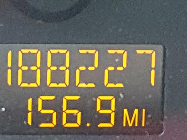 1G8AZ52F65Z109066 - 2005 SATURN ION LEVEL GRAY photo 8