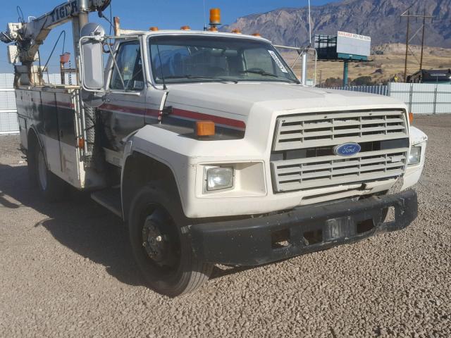 1FDNK64P0LVA11514 - 1990 FORD F600 F WHITE photo 1