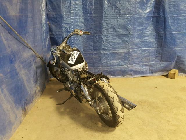 JH2RC50375M106359 - 2005 HONDA VT750 CA BLACK photo 3