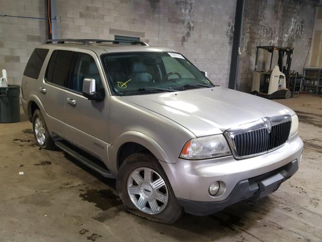 5LMEU88H04ZJ19194 - 2004 LINCOLN AVIATOR 银色 照片 1