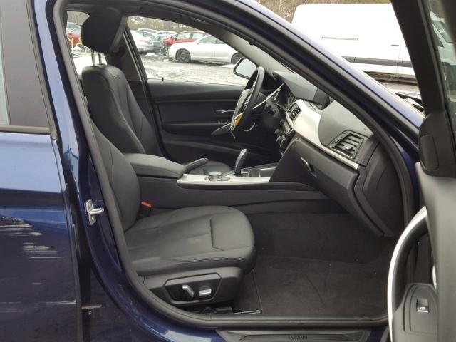 WBA8A3C31HK692404 - 2017 BMW 320 XI BLUE photo 5