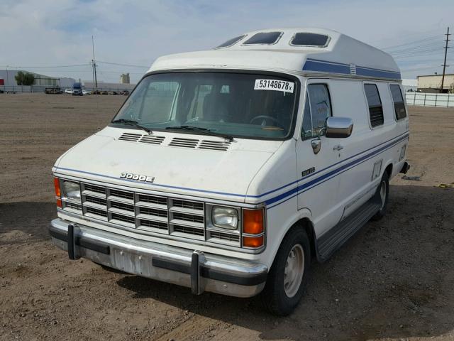 2B7HB21Z1MK423079 - 1991 DODGE RAM VAN B2 WHITE photo 2