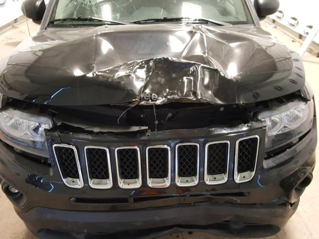 1C4NJCBB9HD132813 - 2017 JEEP COMPASS SP 黑色 照片 9