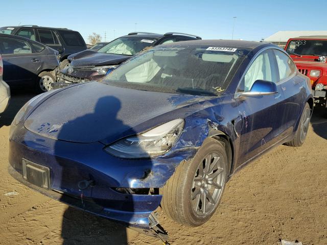 5YJ3E1EA1JF035042 - 2018 TESLA MODEL 3 ლურჯი ფოტო 2