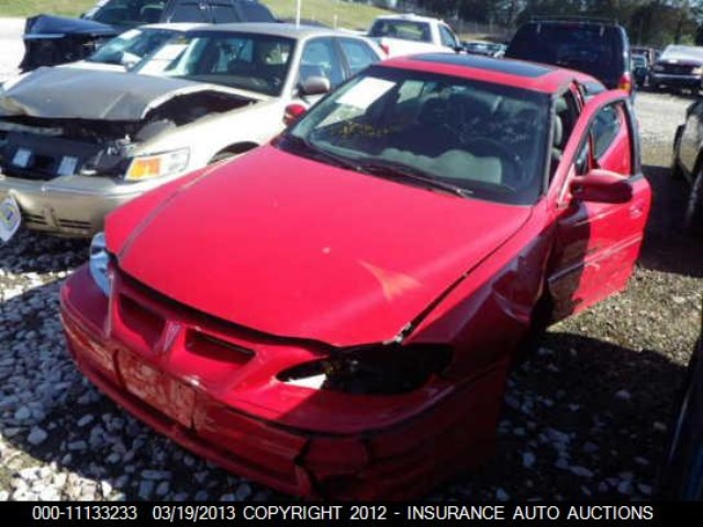 1G2NW52E8YM771874 - 2000 PONTIAC GRAND AM GT RED photo 2