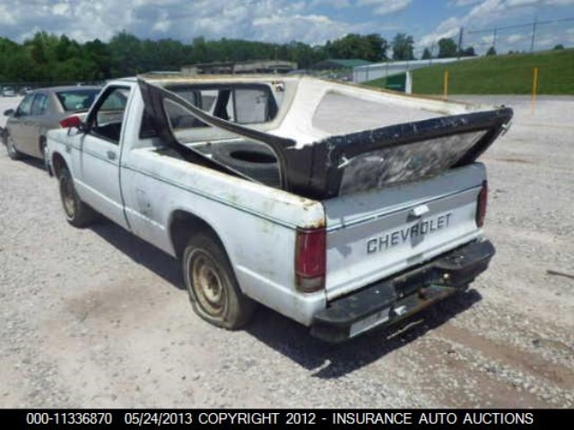 1GCBS14E7G2167601 - 1986 CHEVROLET 'S'TRUCK S10 WHITE photo 3