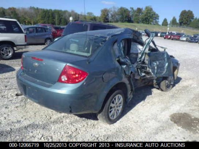 1G1AT58H497181362 - 2009 CHEVROLET COBALT LT BLUE photo 4