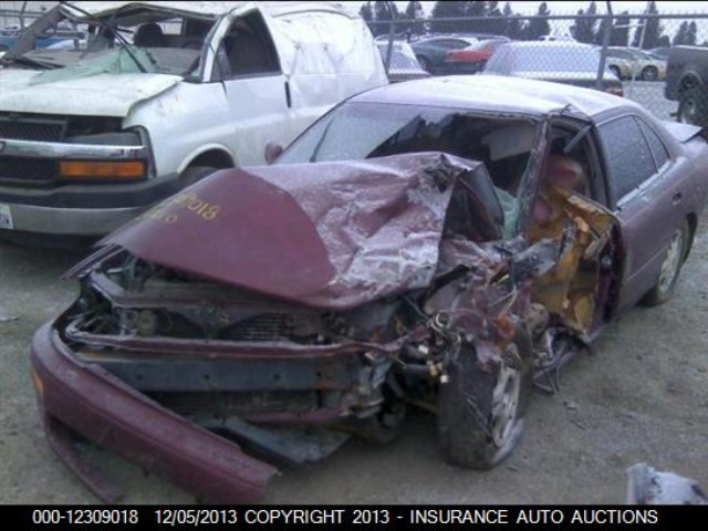4T1BF12K1TU134844 - 1996 TOYOTA CAMRY LE/XLE/SE MAROON photo 2