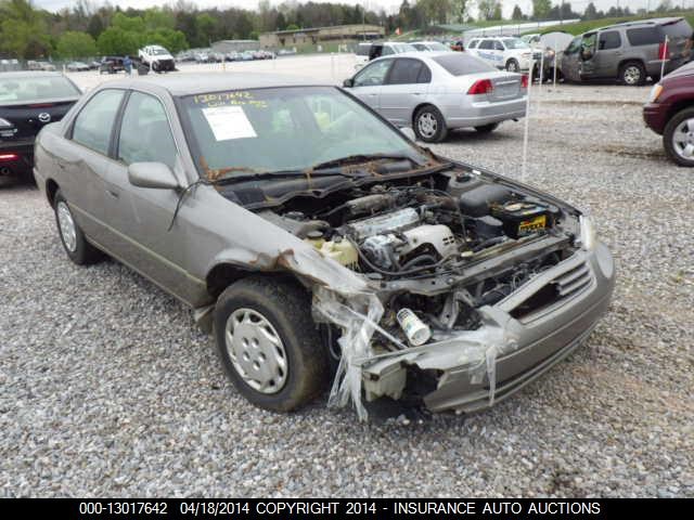 4T1BG22K9XU424029 - 1999 TOYOTA CAMRY CE/LE/XLE 香槟色 照片 1