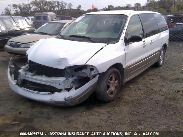 2FMZA53442BB24107 - 2002 FORD WINDSTAR SEL WHITE photo 2