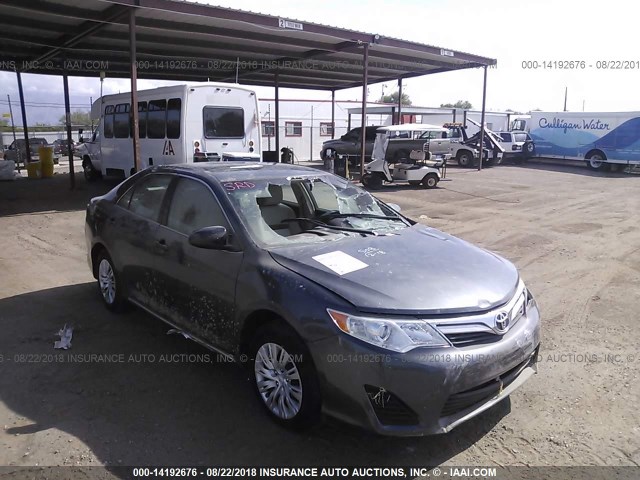 4T4BF1FK2CR172311 - 2012 TOYOTA CAMRY SE/LE/XLE GRAY photo 1