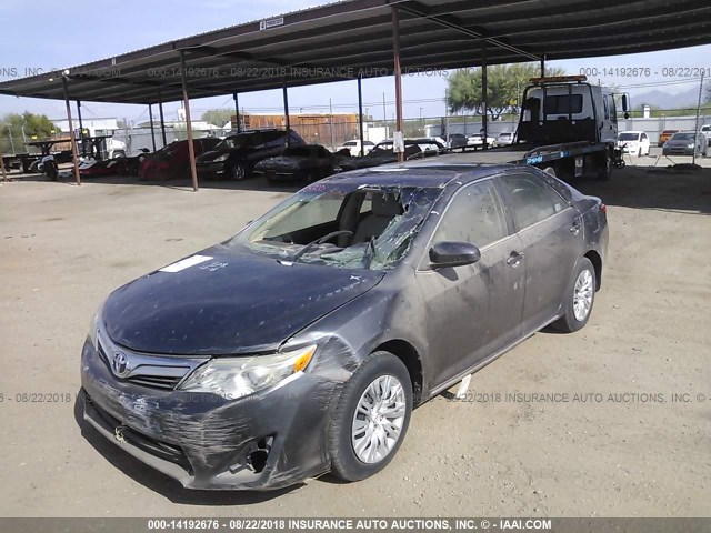 4T4BF1FK2CR172311 - 2012 TOYOTA CAMRY SE/LE/XLE 灰色 照片 2