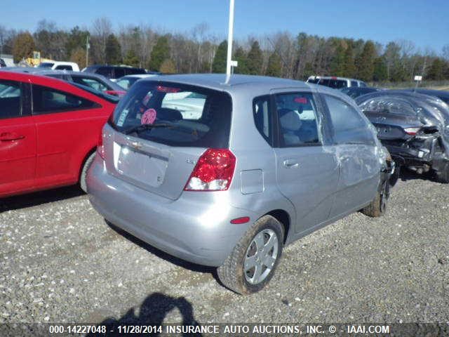 KL1TD66638B244698 - 2008 CHEVROLET AVEO LS SILVER photo 4