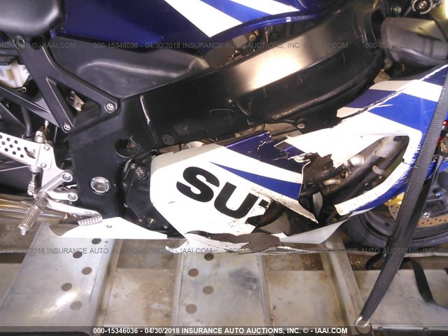 JS1GR7JAX52103260 - 2005 SUZUKI GSX-R750K K Dark Blue photo 8