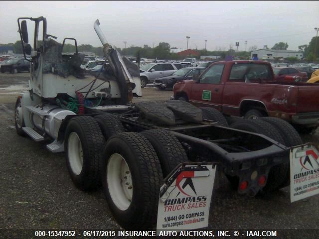 1FUJA6CG05PU54057 - 2005 FREIGHTLINER CONVENTIONAL COLUMBIA 白色 照片 3