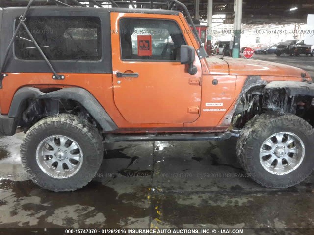 1J4AA2D13AL224874 - 2010 JEEP WRANGLER SPORT 橙色 照片 6